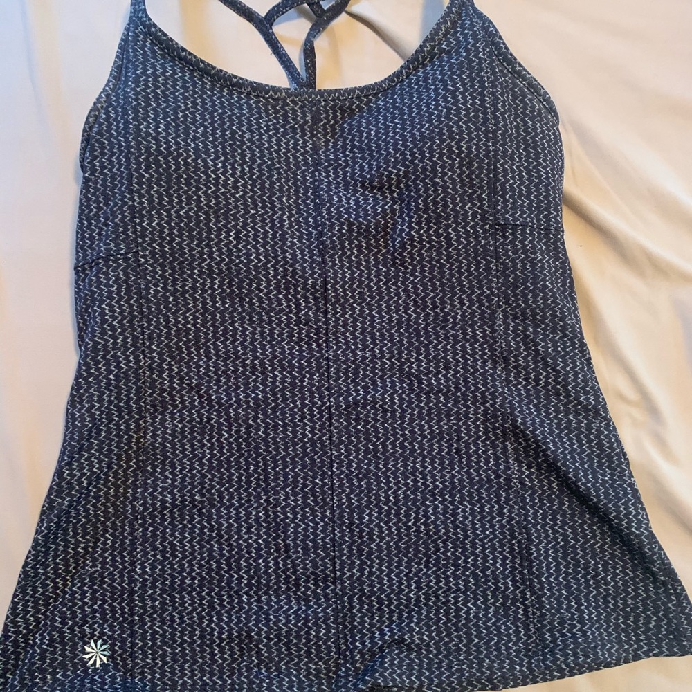 Athleta size M work out top